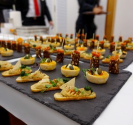 FLAGRIS - Professionelles Personal für jeden Anlass