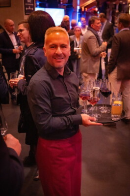 FLAGRIS - Professionelles Personal für jeden Anlass